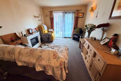 1 bedroom retirement property for sale, Upplby Road, Parkstone, Poole