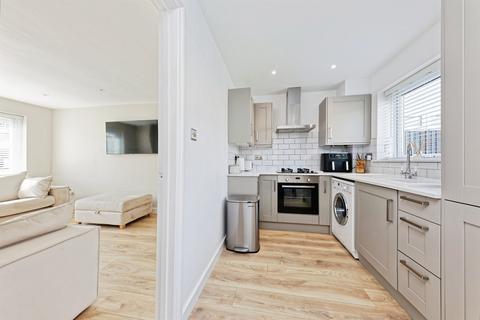 2 bedroom semi-detached house for sale, Wordsworth Gardens, Aylesham, Canterbury