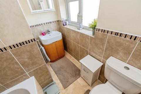 3 bedroom detached house for sale, Melrose Drive, Hednesford, Cannock