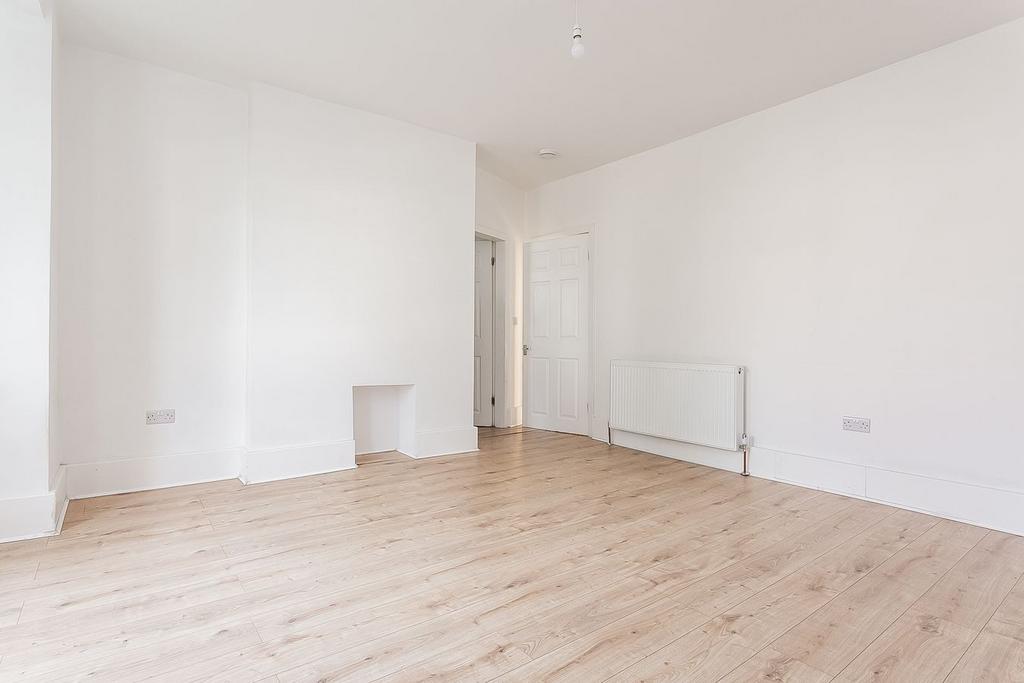 Apartment in Edinburgh - View 4