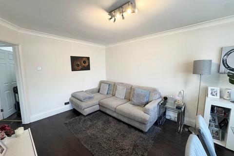 West View Court, Elstree