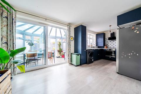 2 bedroom end of terrace house for sale, Rochester Way, Kidbrooke, London, SE3
