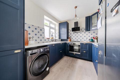 2 bedroom end of terrace house for sale, Rochester Way, Kidbrooke, London, SE3