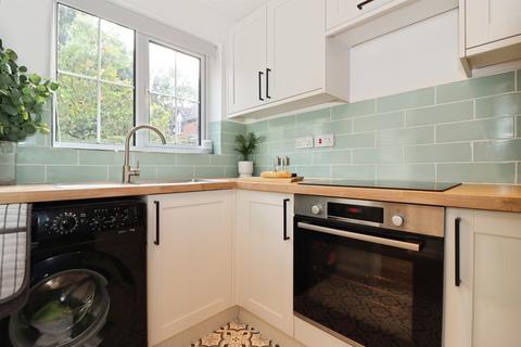2 bedroom semi-detached house for sale, Hay Leaze, Yate, Bristol