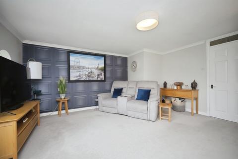 2 bedroom apartment for sale, Eastgate Gardens, Taunton