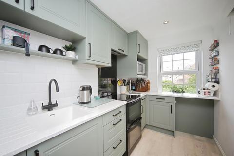 2 bedroom apartment for sale, Eastgate Gardens, Taunton