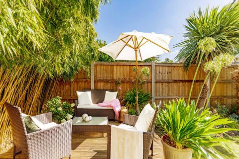 2 bedroom semi-detached house for sale, Wilks Farm Drive, Sprowston