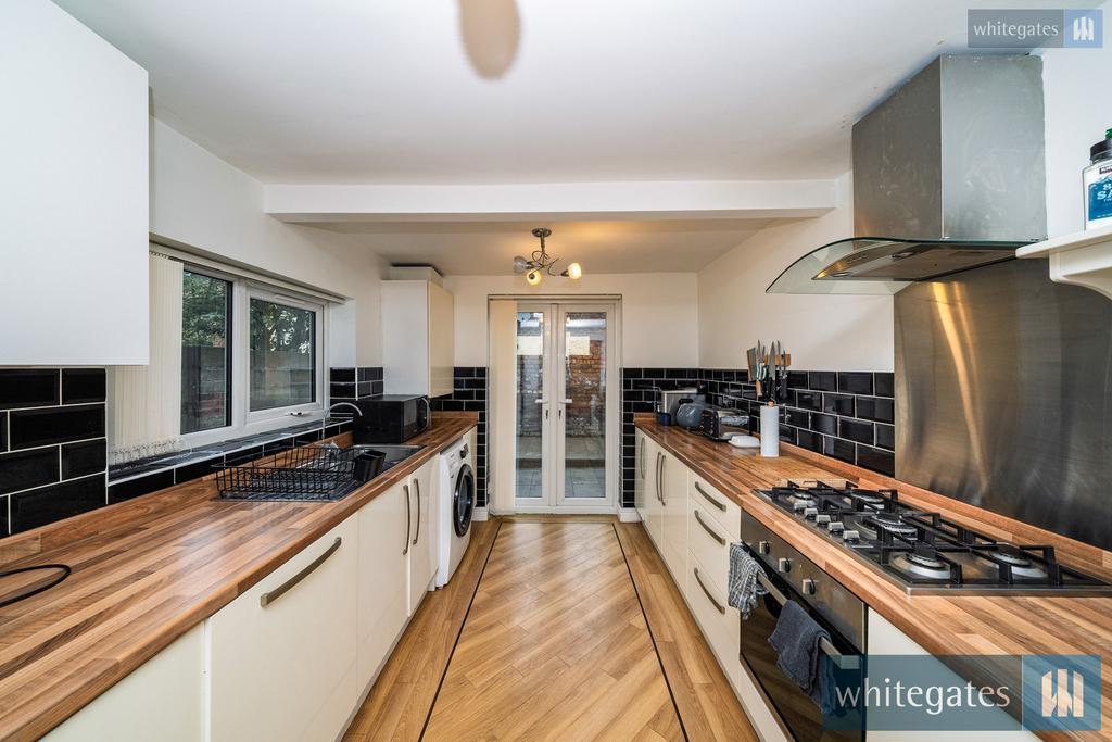 House in Sefton, Liverpool City Region - View 3