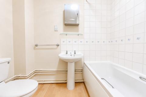 1 bedroom apartment for sale, Larkspur Gardens, Luton, Bedfordshire, LU4 8SA