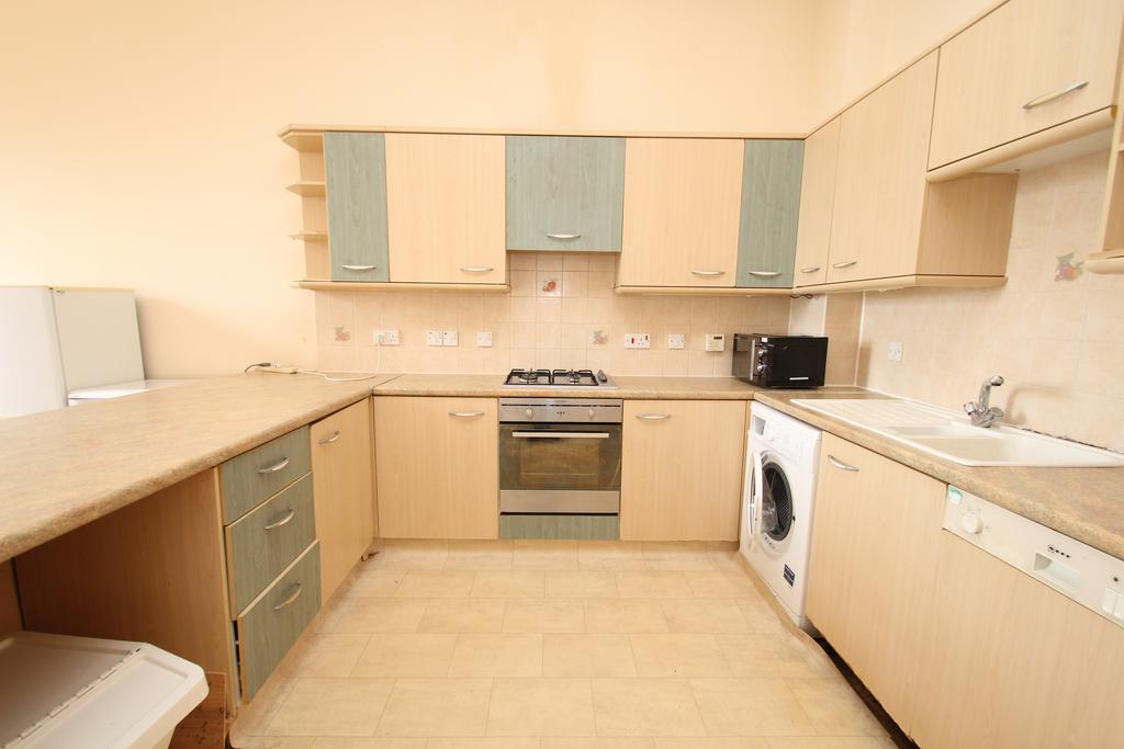 Apartment in Glasgow - View 4