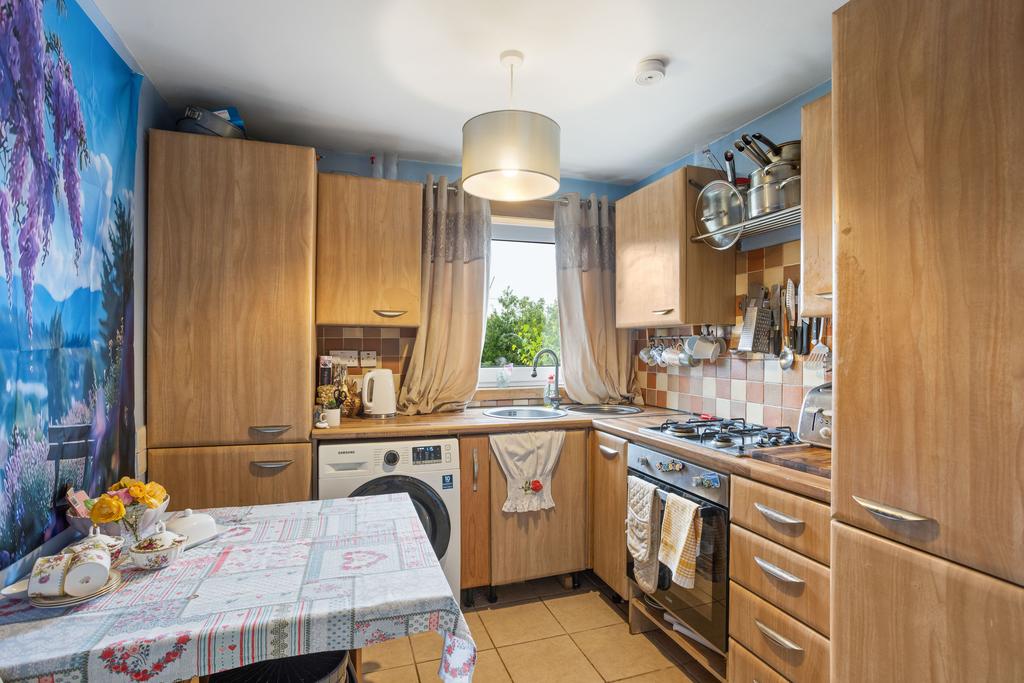 Apartment in Edinburgh - View 5