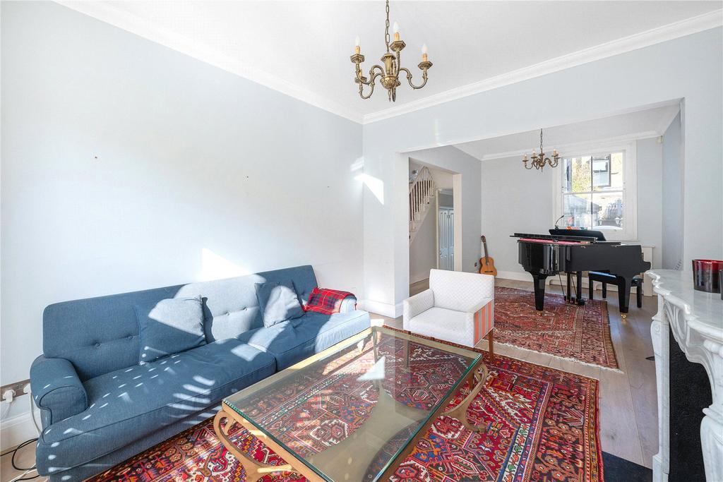 House in London - View 2