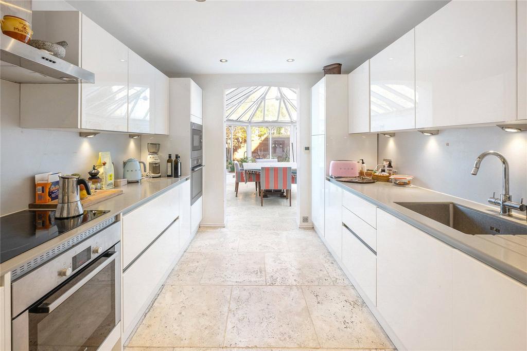 House in London - View 4