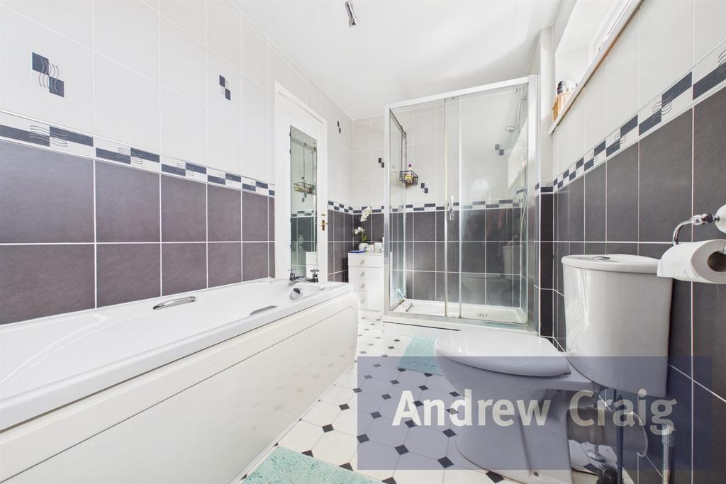 House in Newcastle upon Tyne, Tyne and Wear - View 4