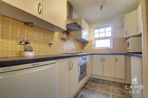 2 bedroom maisonette for sale, Victoria Heights, Clacton on Sea CO15