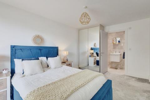 2 bedroom flat for sale, Halle Mews, Benfleet SS7