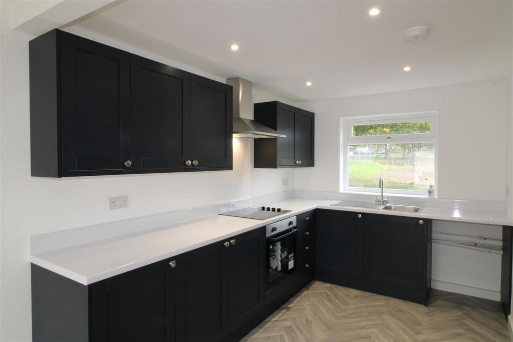 House in Newcastle Upon Tyne - View 4