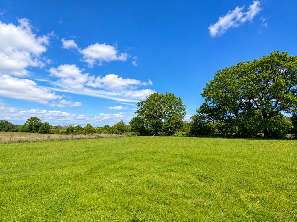 House in Bromsgrove, Wythall - View 4