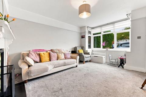 4 bedroom semi-detached house for sale, St Helens Crescent, Burton Joyce, Nottingham, NG14 5DW