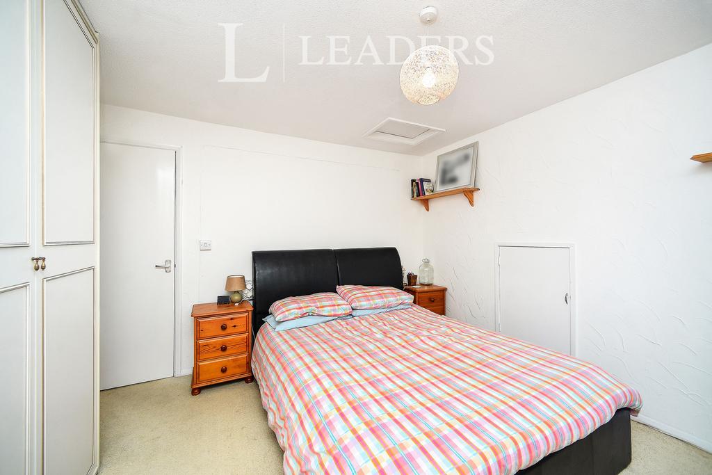 House in Brighton - View 5