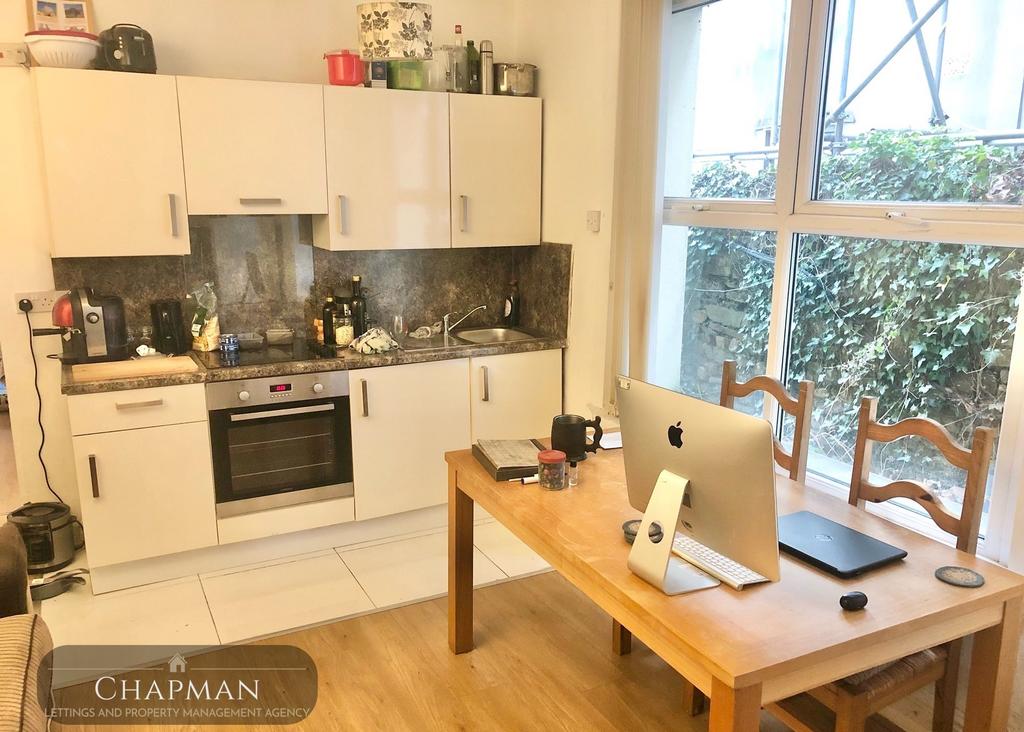 Apartment in Cardiff - View 5