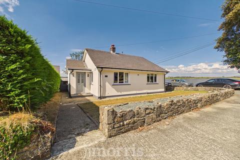 2 bedroom detached bungalow for sale, Preseli View, 6 Golden Hill, Spittal