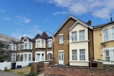 undefined, Montague Road, Hounslow