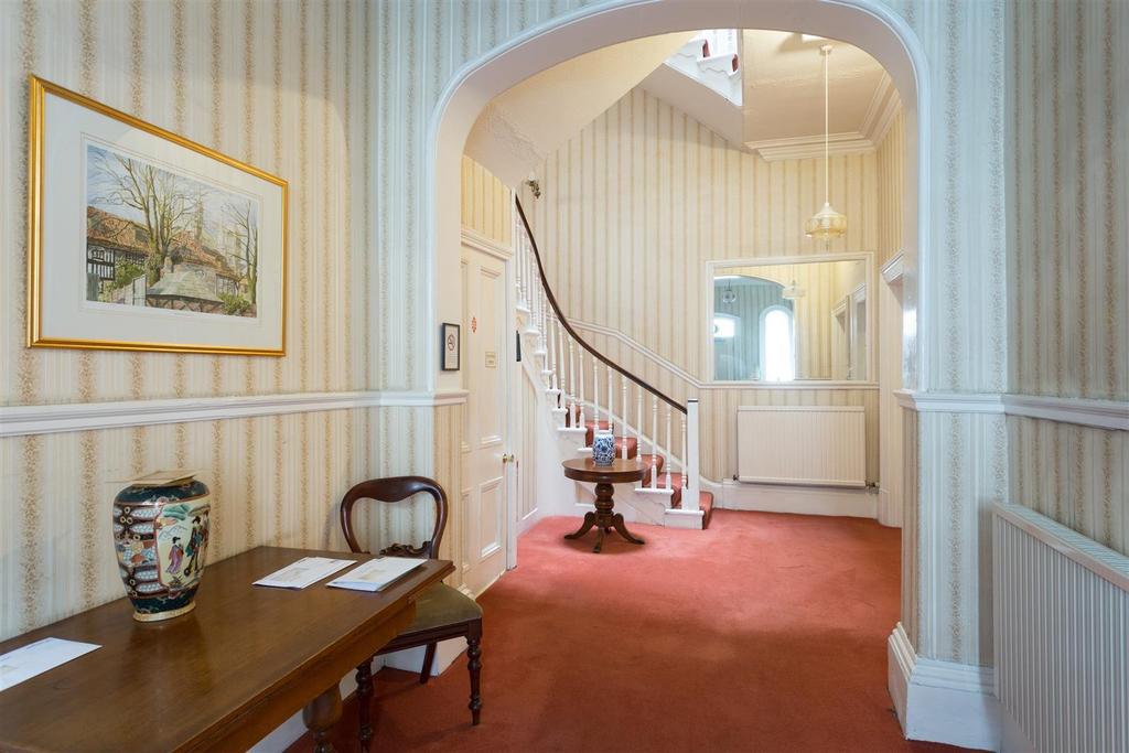 Apartment in York - View 4