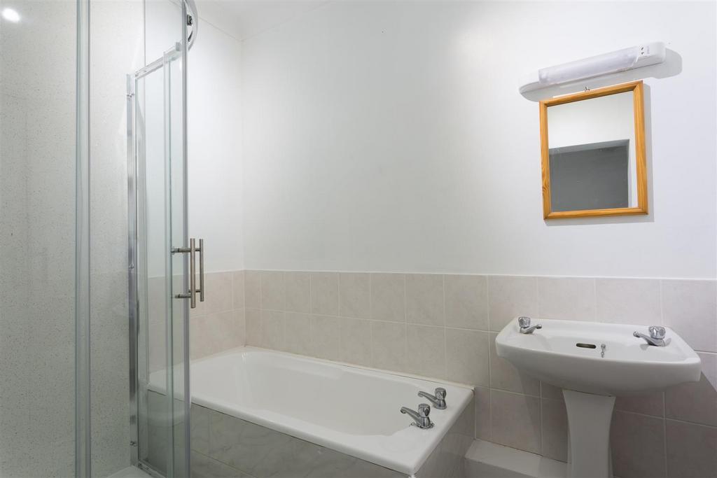 Apartment in York - View 5