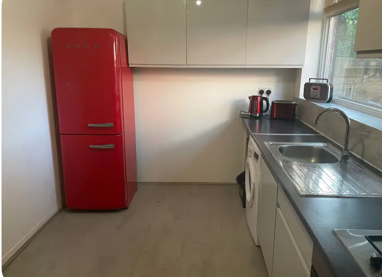 House in Manchester, Greater Manchester - View 5