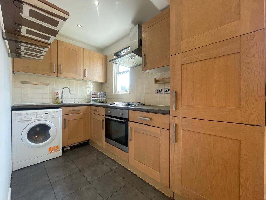 Apartment in London - View 5