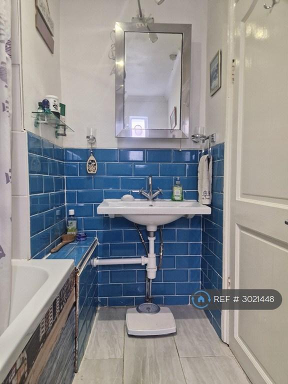 Apartment in Brighton, Brunswick - View 4