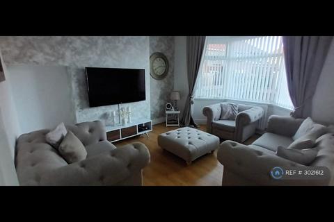 3 bedroom semi-detached house to rent, Acklam Avenue, Sunderland, SR2
