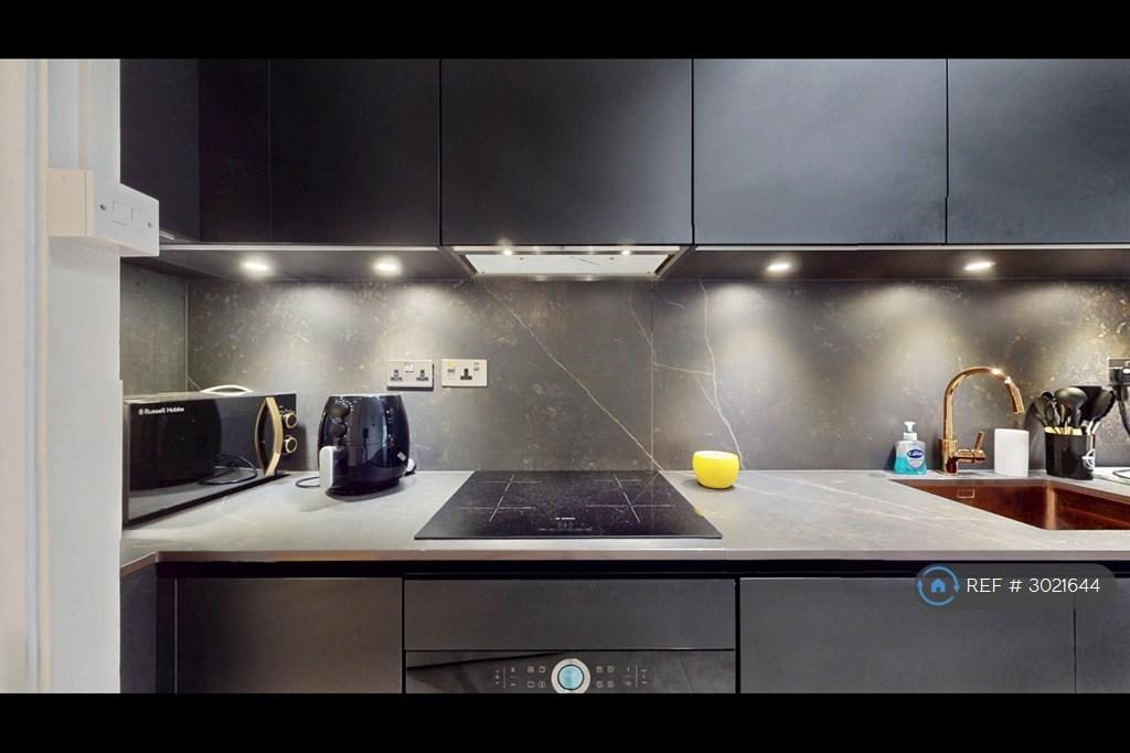 Apartment in London - View 4