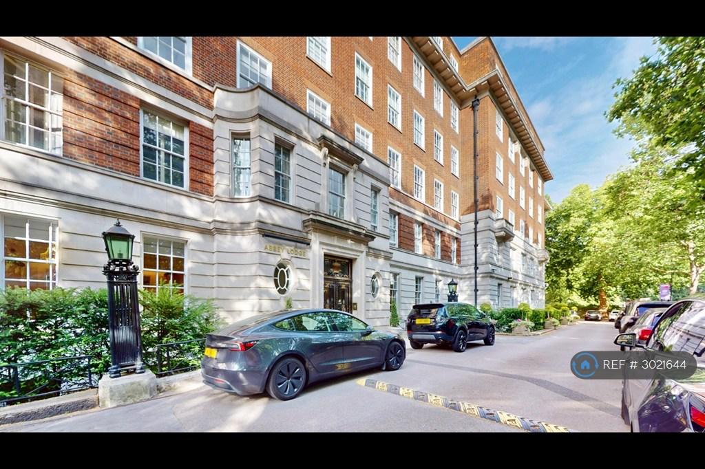 Apartment in London - More