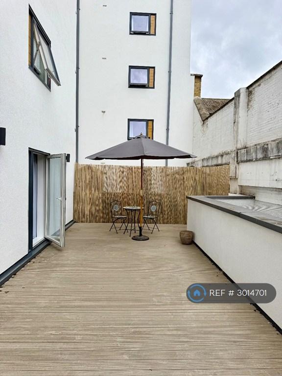 Apartment in London - View 4