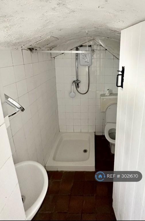 Apartment in Brighon, Brighton and Hove - View 5
