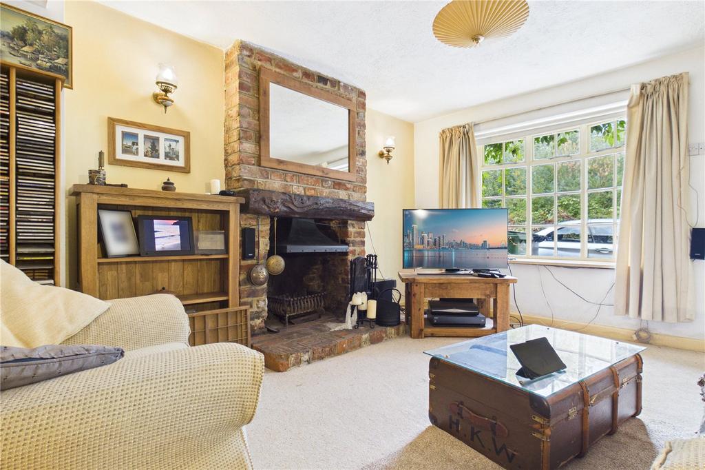 House in Burghfield - View 2