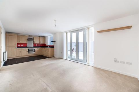 2 bedroom flat for sale, Elmwood Park Court, Great Park, NE13