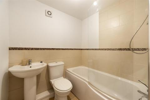2 bedroom flat for sale, Elmwood Park Court, Great Park, NE13