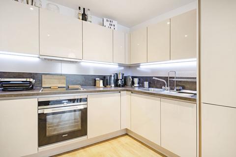 1 bedroom flat to rent, Dalston Curve, Dalston, London, E8