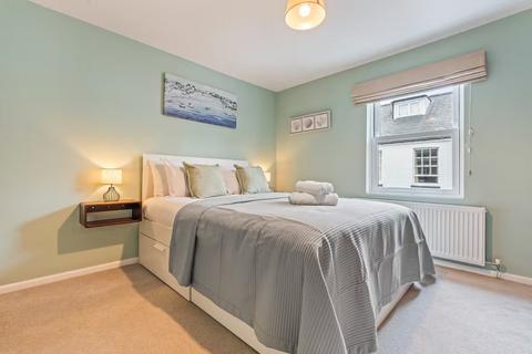 2 bedroom terraced house to rent, SHORT LET Bridge Street, Oxford, OX2