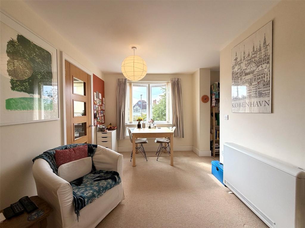 Apartment in Birmingham, Kings Norton - More