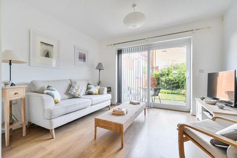 2 bedroom terraced house for sale, Linnitt Road, Snodland