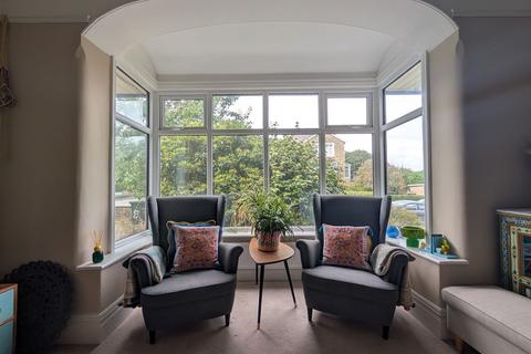 5 bedroom semi-detached house for sale, Redburn Drive, Shipley, BD18