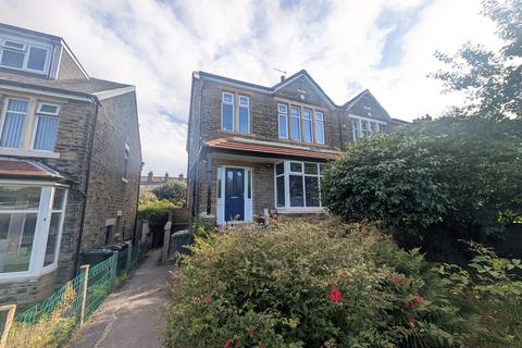 5 bedroom semi-detached house for sale, Redburn Drive, Shipley, BD18