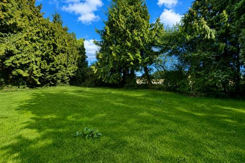 2 bedroom flat to rent, Lydney Park Estate, Lydney