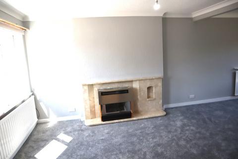 4 bedroom semi-detached house to rent, Hill Way, Oadby LE2
