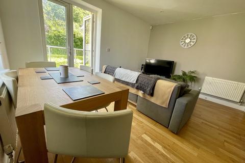 2 bedroom flat to rent, 47 Branksome Wood Road, Bournemouth, Dorset, BH4