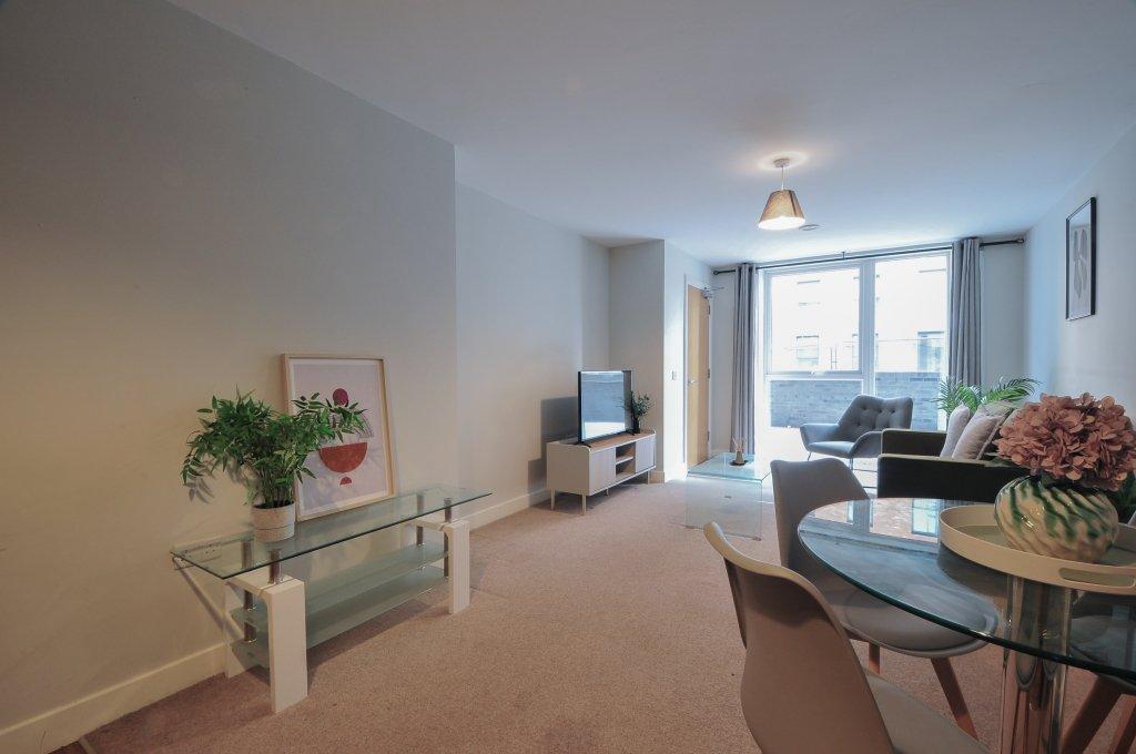 Apartment in Salford - View 5
